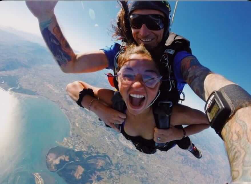 skydiving, 2025, couple, bucket list, adventure, love, idyll, dating